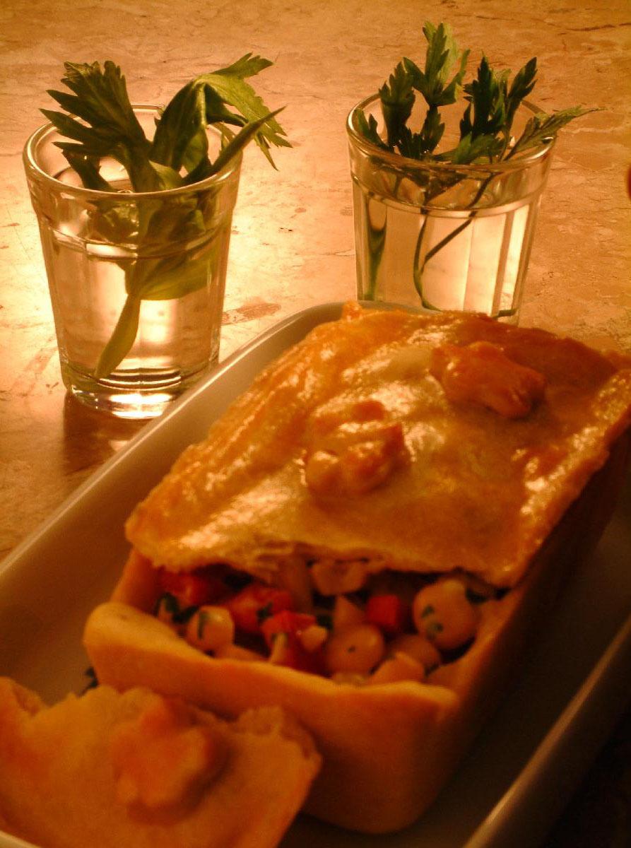 Quer inovar na cozinha e surpreender a todos? Aprenda como fazer a receita de uma deliciosa torta peruana.