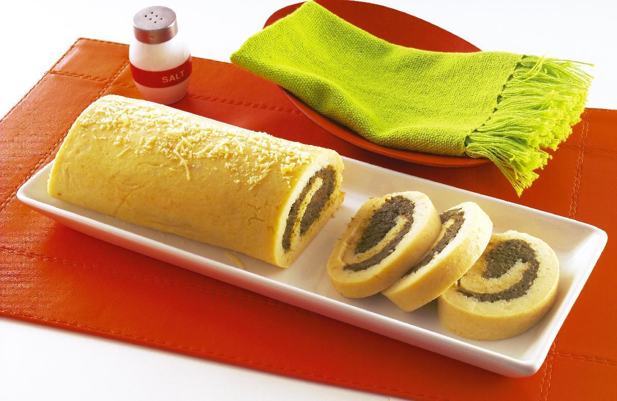Rocambole de batata com creme de espinafre 