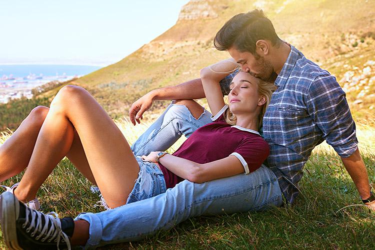 Instale aplicativos gratuitos de relacionamento, onde você escolhe por quem se interessa! Conheça 5 apps de relacionamento para encontrar o crush perfeito!