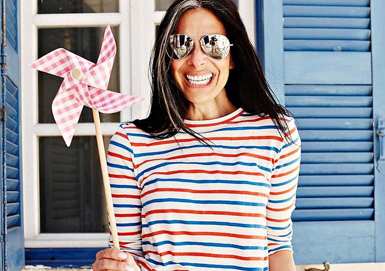 7 looks básicos da apresentadora Stacy London para se inspirar 