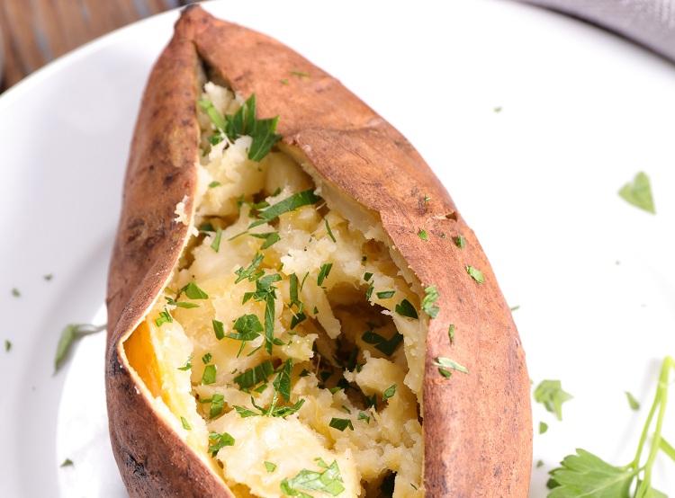Varie o cardápio com diferentes modos de preparo da batata-doce 