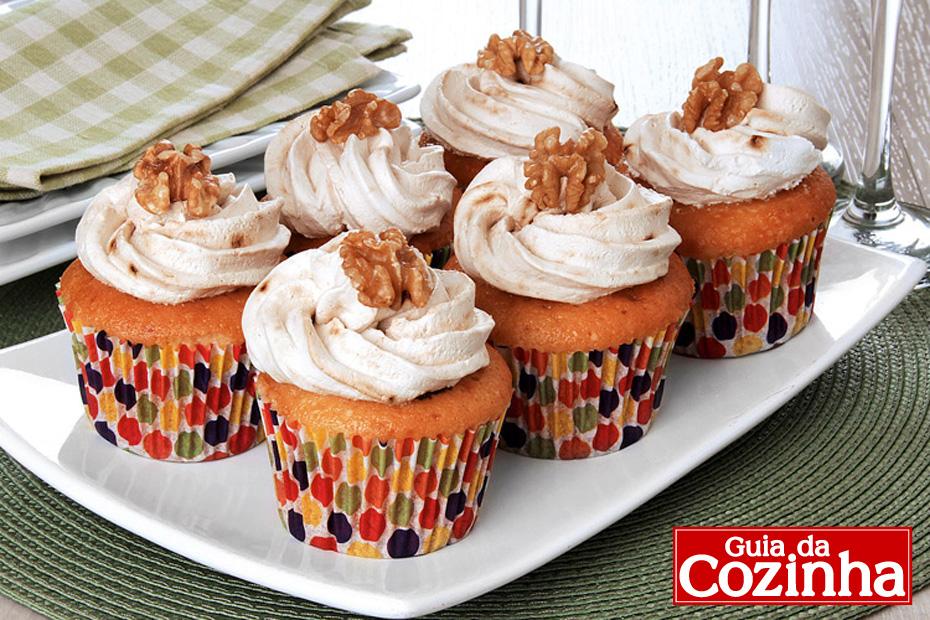 Cupcake de café com nozes 