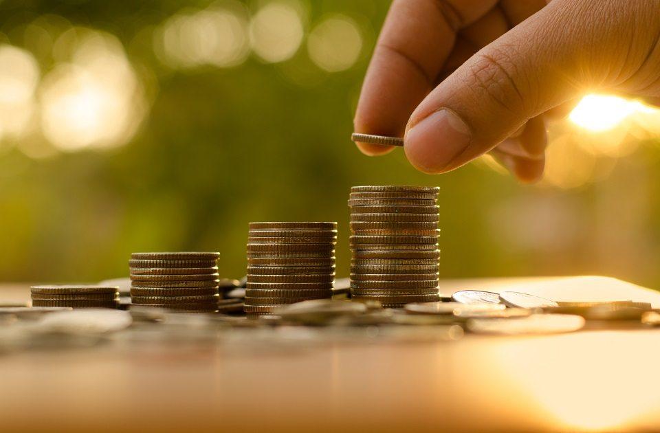 Equilíbrio financeiro: depoimentos de quem controlou os gastos com orientação divina 