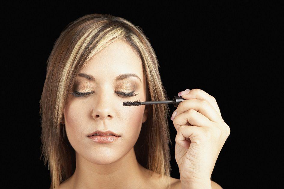 Técnicas para garantir cílios perfeitos e um olhar irresistível! 