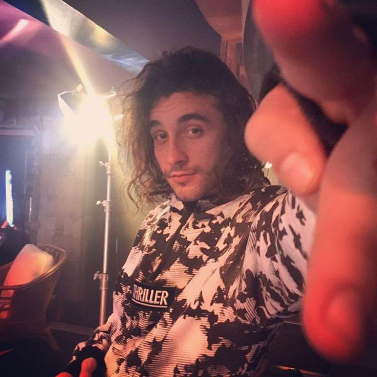 Gabriel Reif, o Jamaica de Totalmente Demais, exibe novo visual
