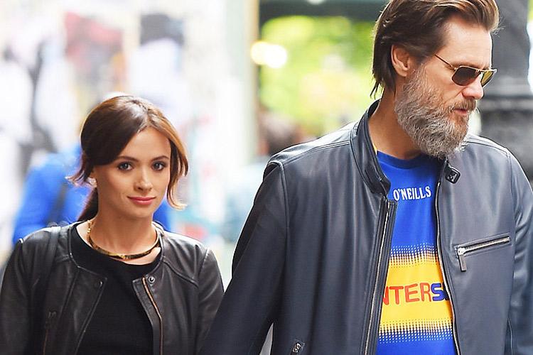 Cathriona White, atriz e ex de Jim Carrey, deixa carta de suicídio para o ator