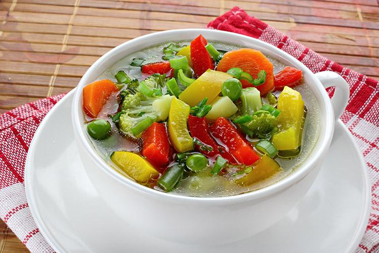 As sopas podem ser feitas com ingredientes que combatem o diabetes