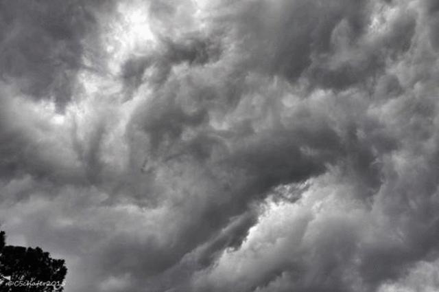 Os meteorologistas estudam os fenômenos que ocorrem na atmosfera