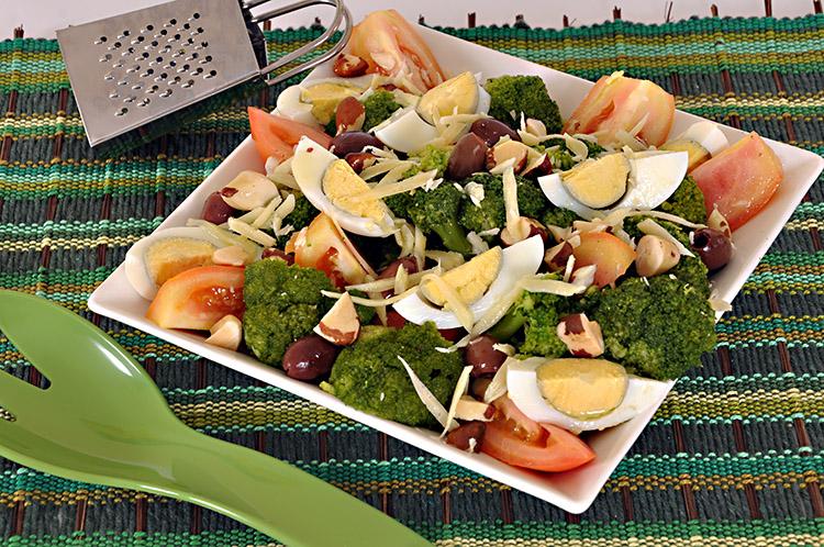 salada-contra-osteoporose-brocolis