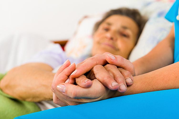 Síndrome de Münchausen não tem causa específica; conheça os sintomas