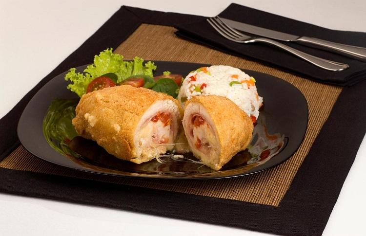 Receita de frango rolê empanado