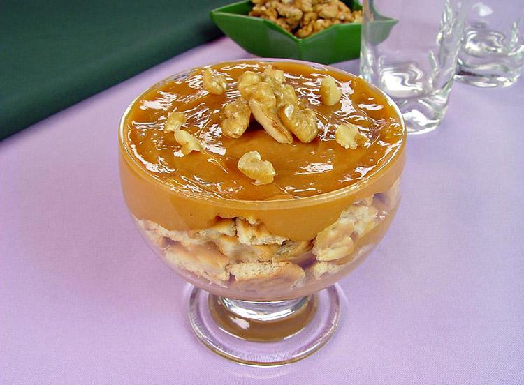 Receita de pavê de doce de leite e nozes