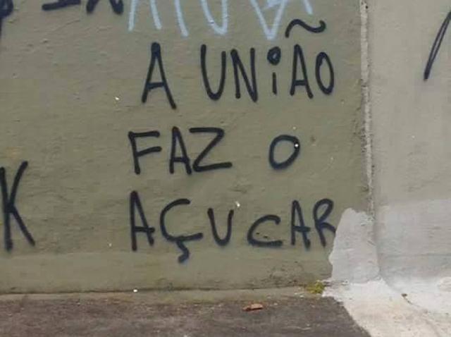 Pichações engraçadas