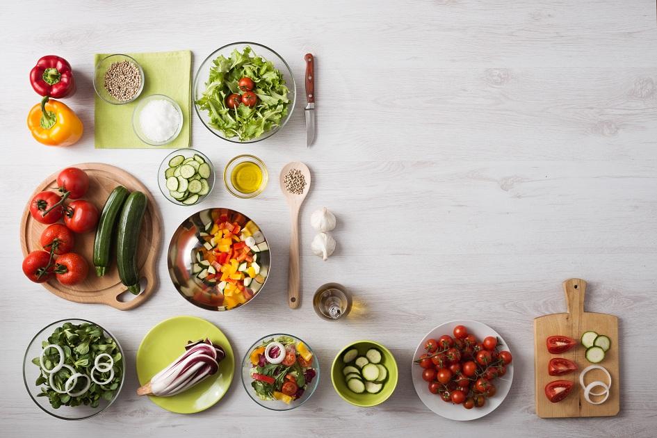 A alimentação pode te ajudar na perca de peso e no ganho de massa muscular.