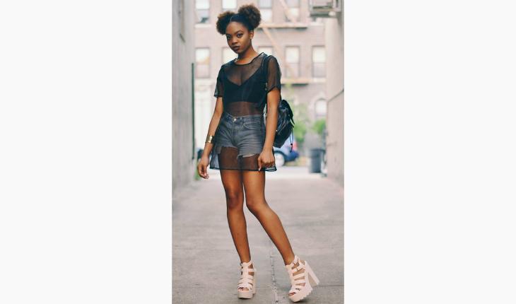 nude nos pés salto tratorado e blusa de tule transparente pinterest