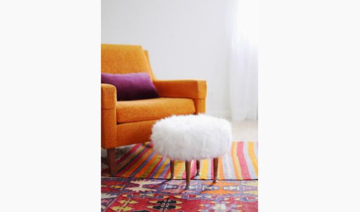 pelego na decoração banquinho pequeno pinterest