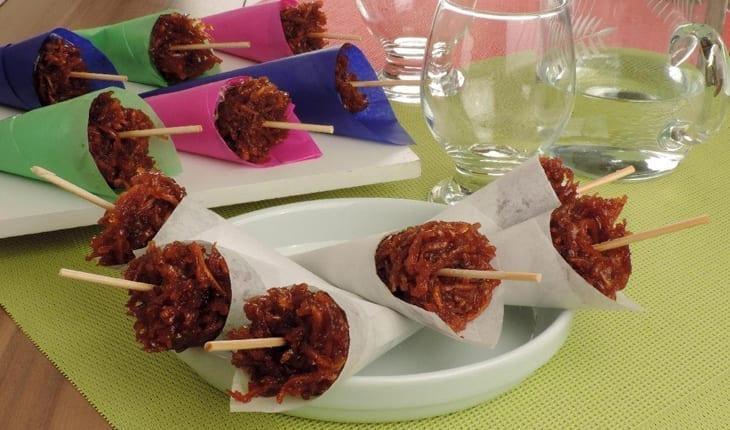 comidas de festa junina quebra queixo