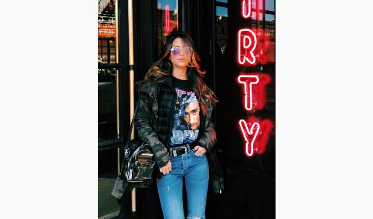 Giordana Serrano camiseta de banda com jaquetas instagram