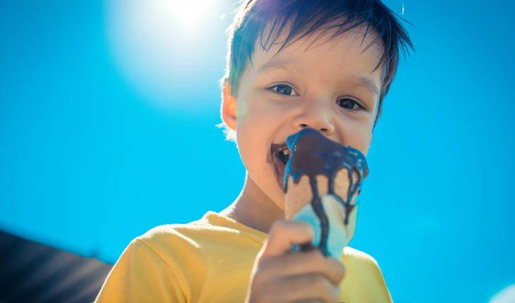 crianças podem tomar açaí