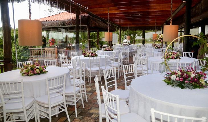 Decoração do casamento de Jeniffer Nascimento e Jean Amorim