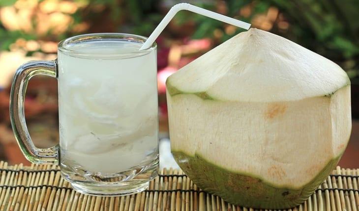 drinks com água de coco Condessa