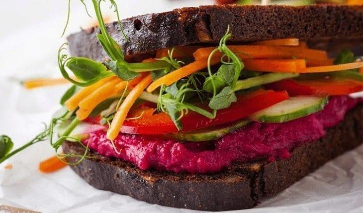 lanches saudáveis para tarde lanche beterraba
