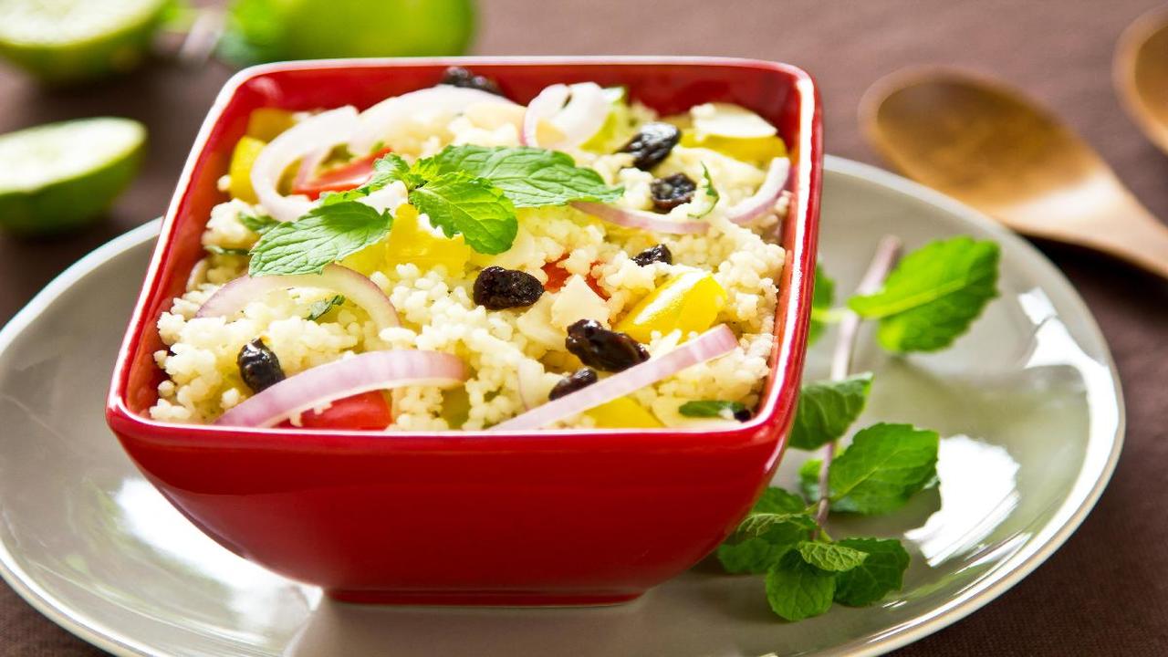 Salada básica de cuscuz marroquino