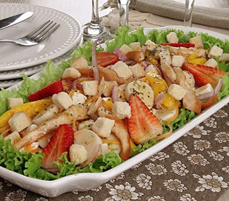 salada de frango