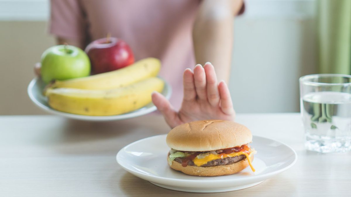 No processo de perda de peso, é comum que as pessoas sintam mais fome