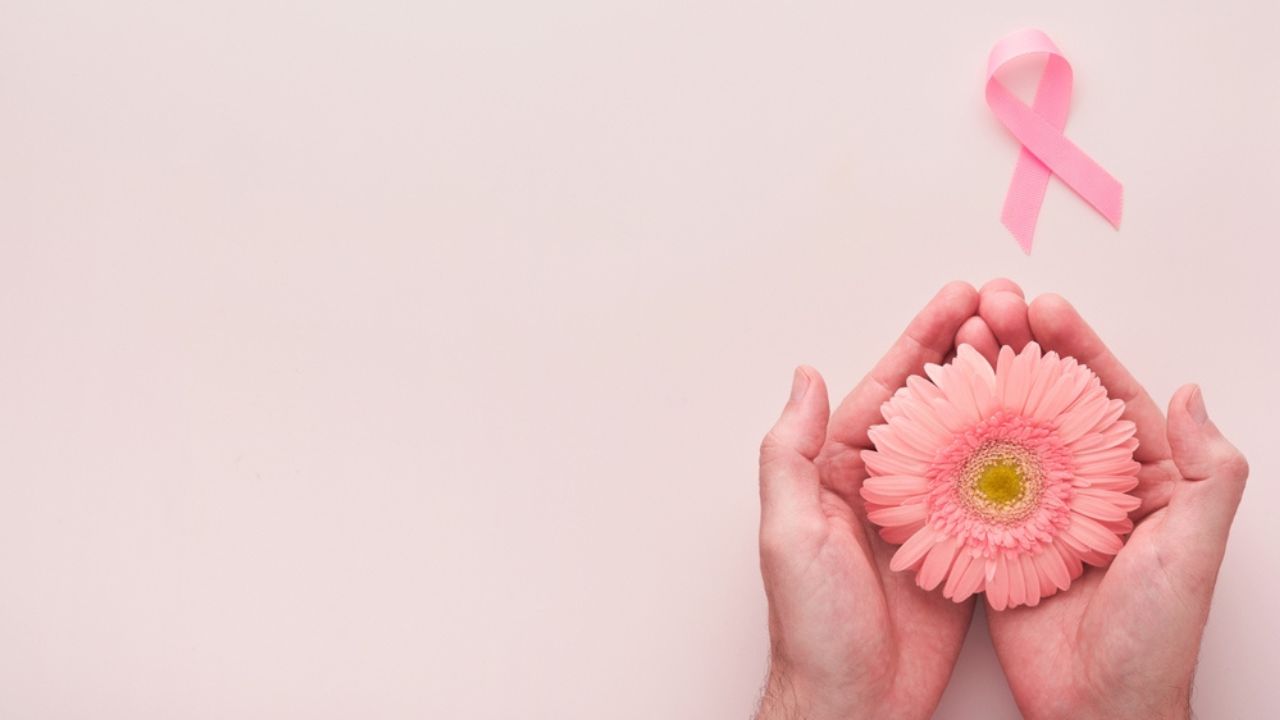 O câncer de mama também impacta a saúde emocional da mulher