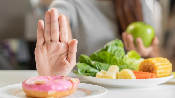 Não fuja da dieta! Saiba como contornar os excessos do início do ano