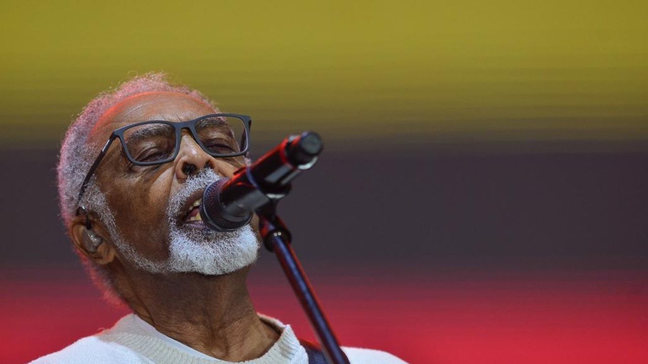 o cantor gilberto gil no joão rock