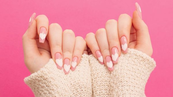 Veja as nail arts clássicas que você pode apostar sem medo