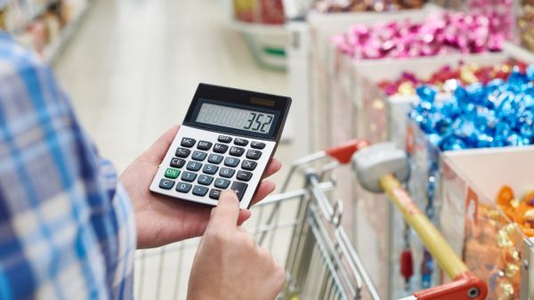 Você vai economizar no supermercado com essas dicas