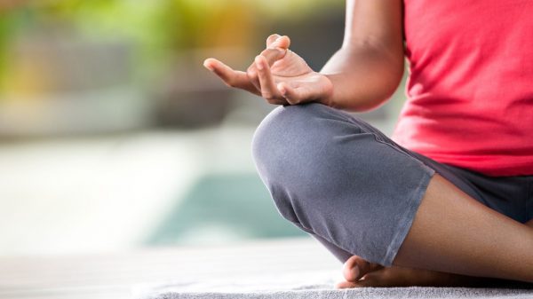 Saiba como começar a meditar sem erros