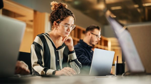 Confira essas dicas de empreendimento para jovens