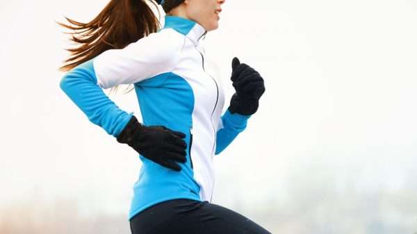 Veja cuidados para praticar corrida no frio