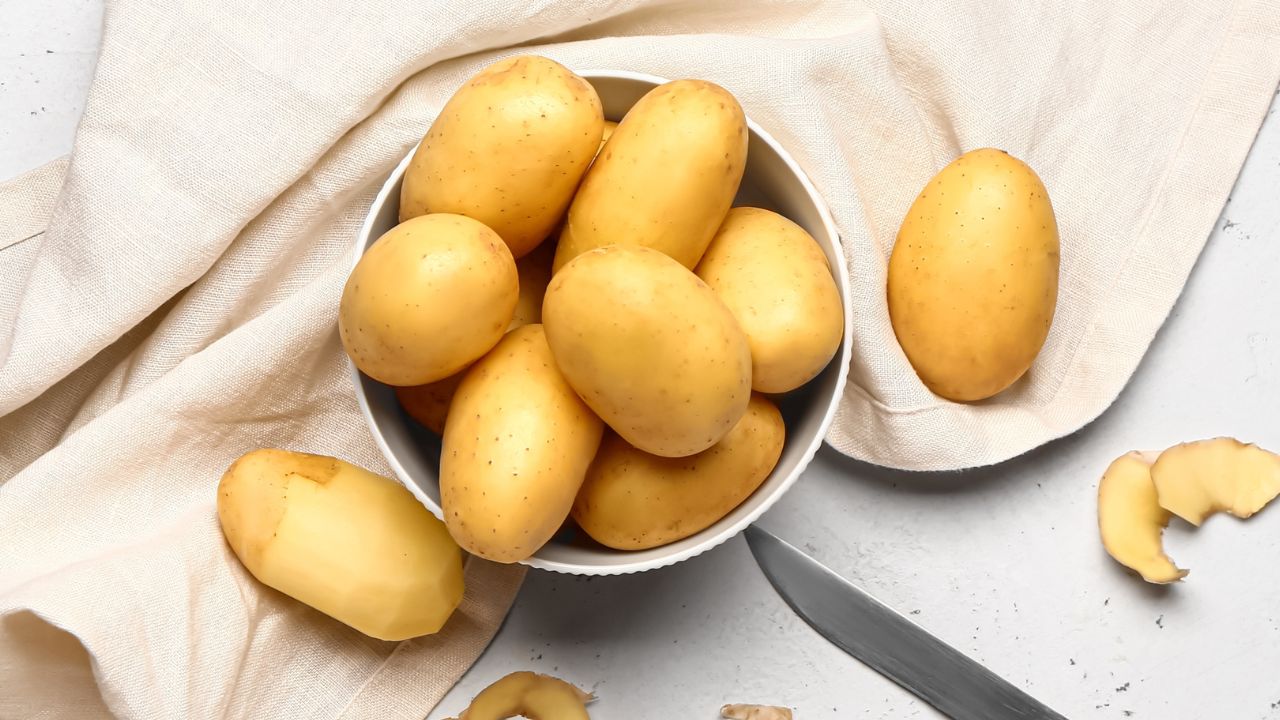 Conheça simpatias para o amor com batata