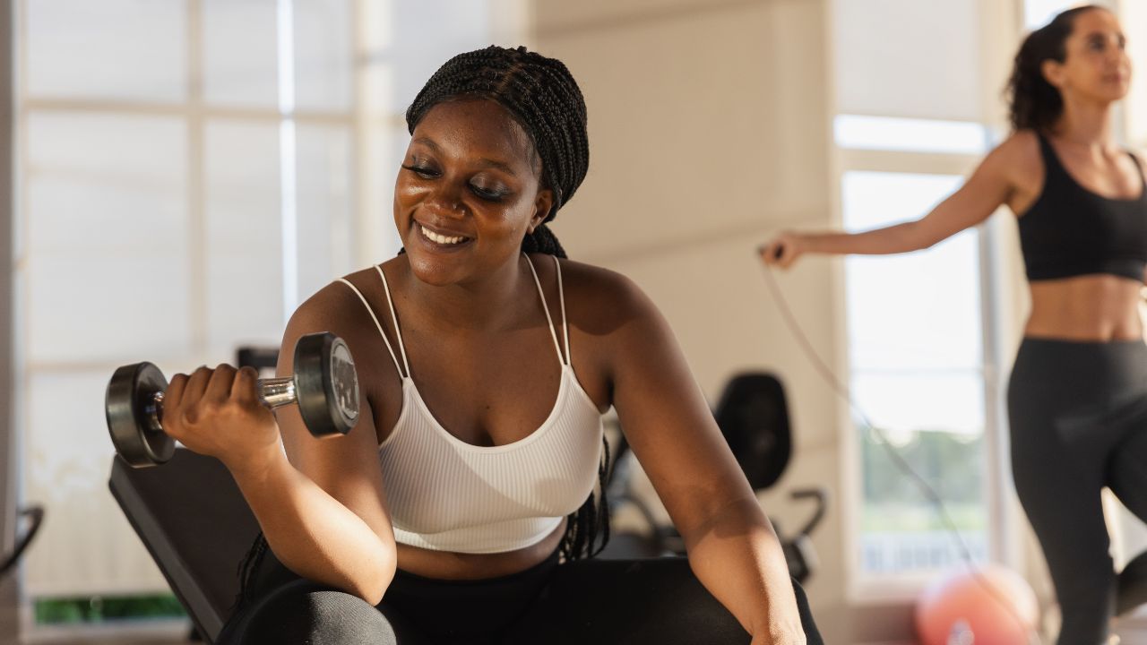 Estudo revela os benefícios da prática de exercícios físicos para a prevenção do Acidente Vascular Cerebral