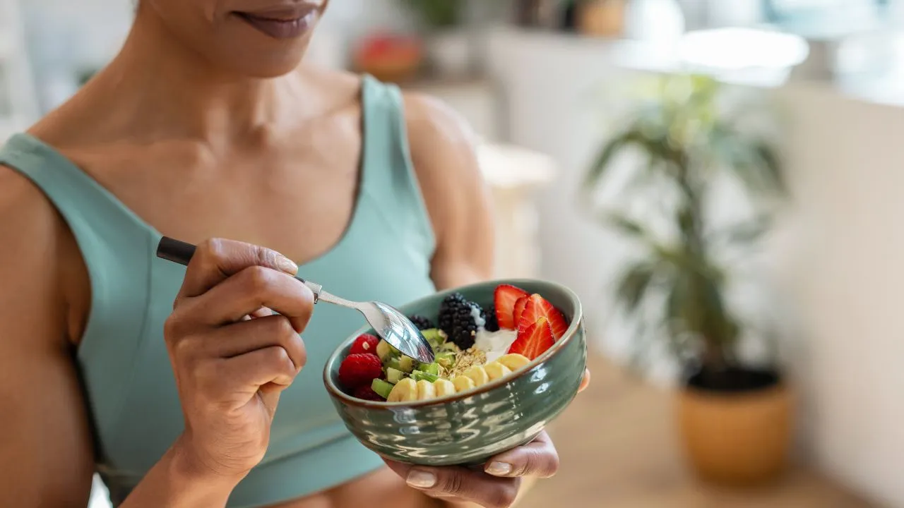 Nutricionista explica como a dieta pode influenciar o desempenho na corrida mais tradicional do Brasil, a São Silvestre