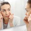 Especialista explica como ocorre a perda da flacidez facial e quais soluções estão disponíveis para amenizar seus efeitos