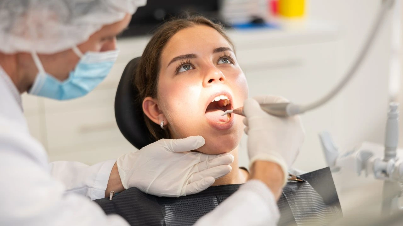Veja mitos e verdades sobre consultas com dentista
