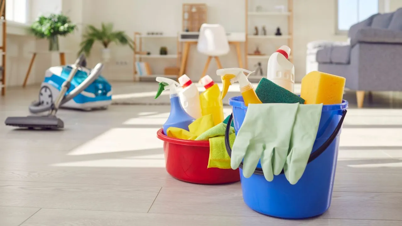 Cada produto de limpeza tem uma ou mais funções diferentes; veja como utilizá-los corretamente na faxina da sua casa