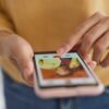 Veja como fugir de golpes em apps de relacionamento