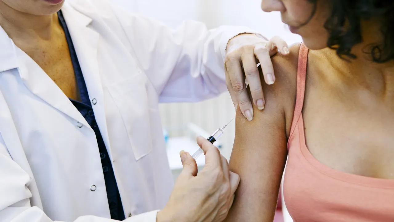 Médico esclarece mitos e verdades que ainda geram dúvidas sobre a vacinação contra a gripe