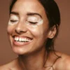 Condição não contagiosa, o vitiligo pode ser desencadeado ou agravado por fatores emocionais