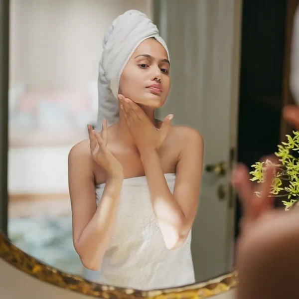 Cuidar da pele e cabelo no inverno é essencial para evitar inflamações, ressecamento e até queda de cabelo agravada pelo clima seco