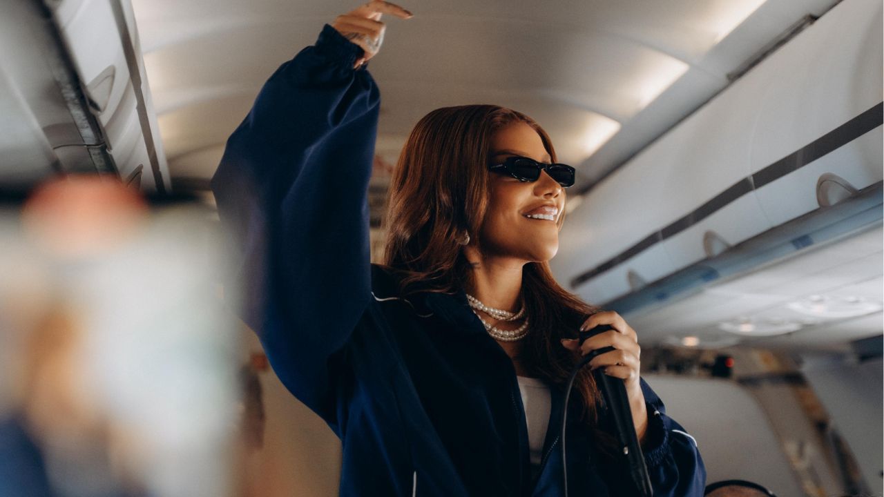 Ludmilla faz show surpresa em voo em aquecimento para o The Town